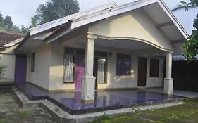Dallil Homestay